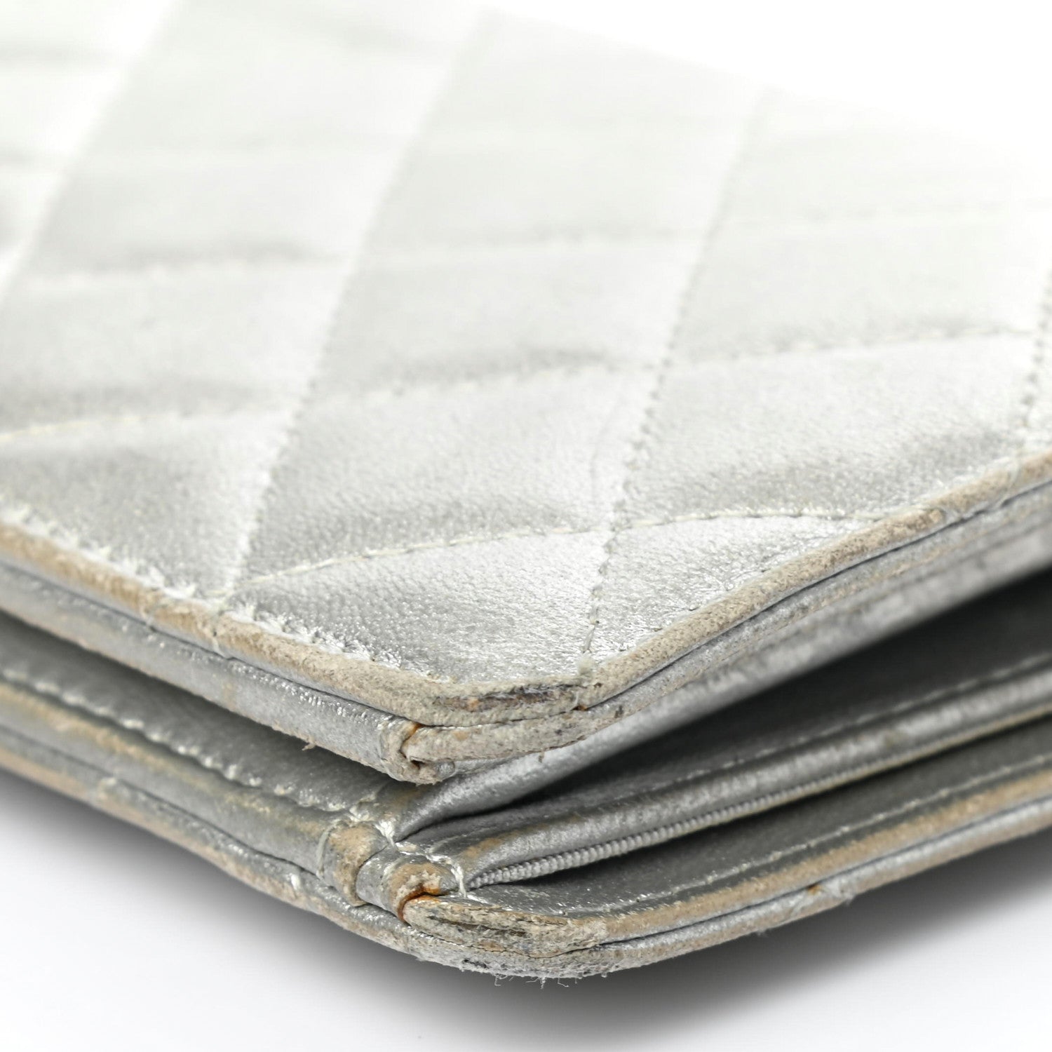 Chanel Metallic Lambskin Quilted Yen Wallet Silver 11 of 16