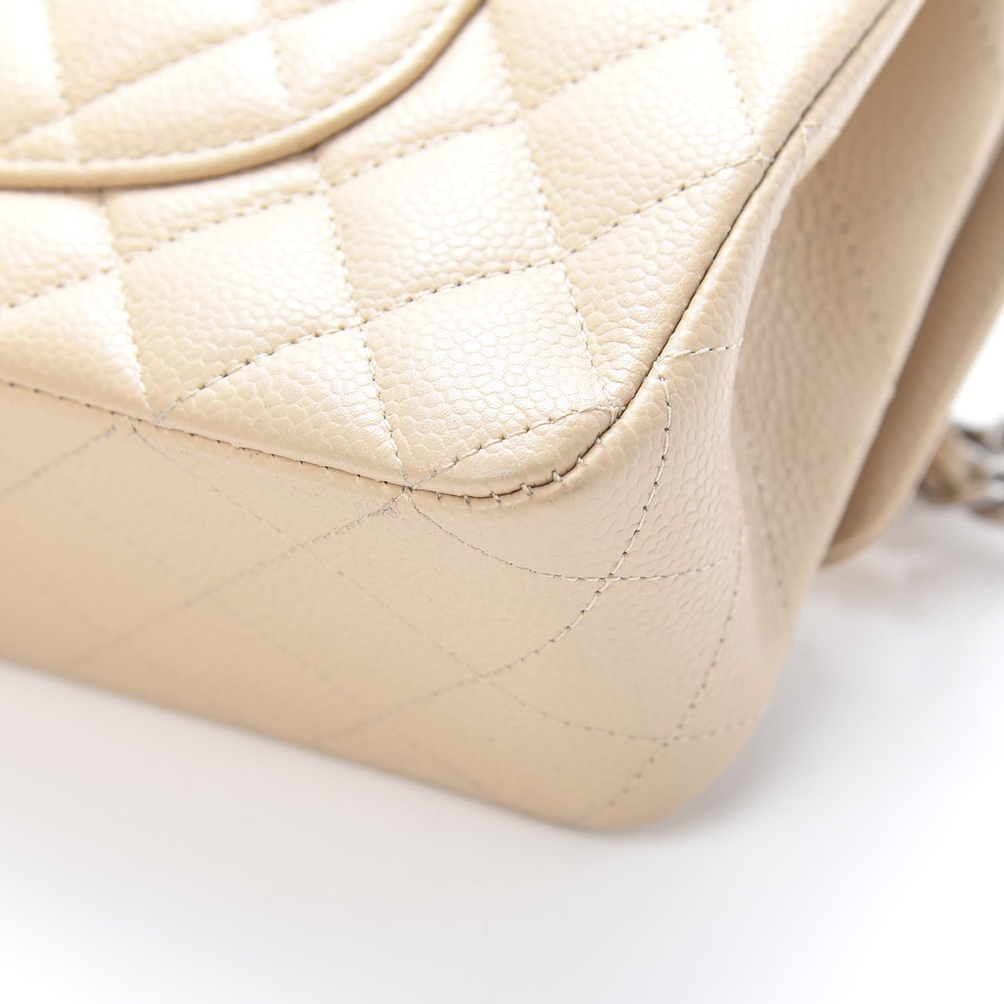 Caviar Quilted Medium Double Flap Beige Clair