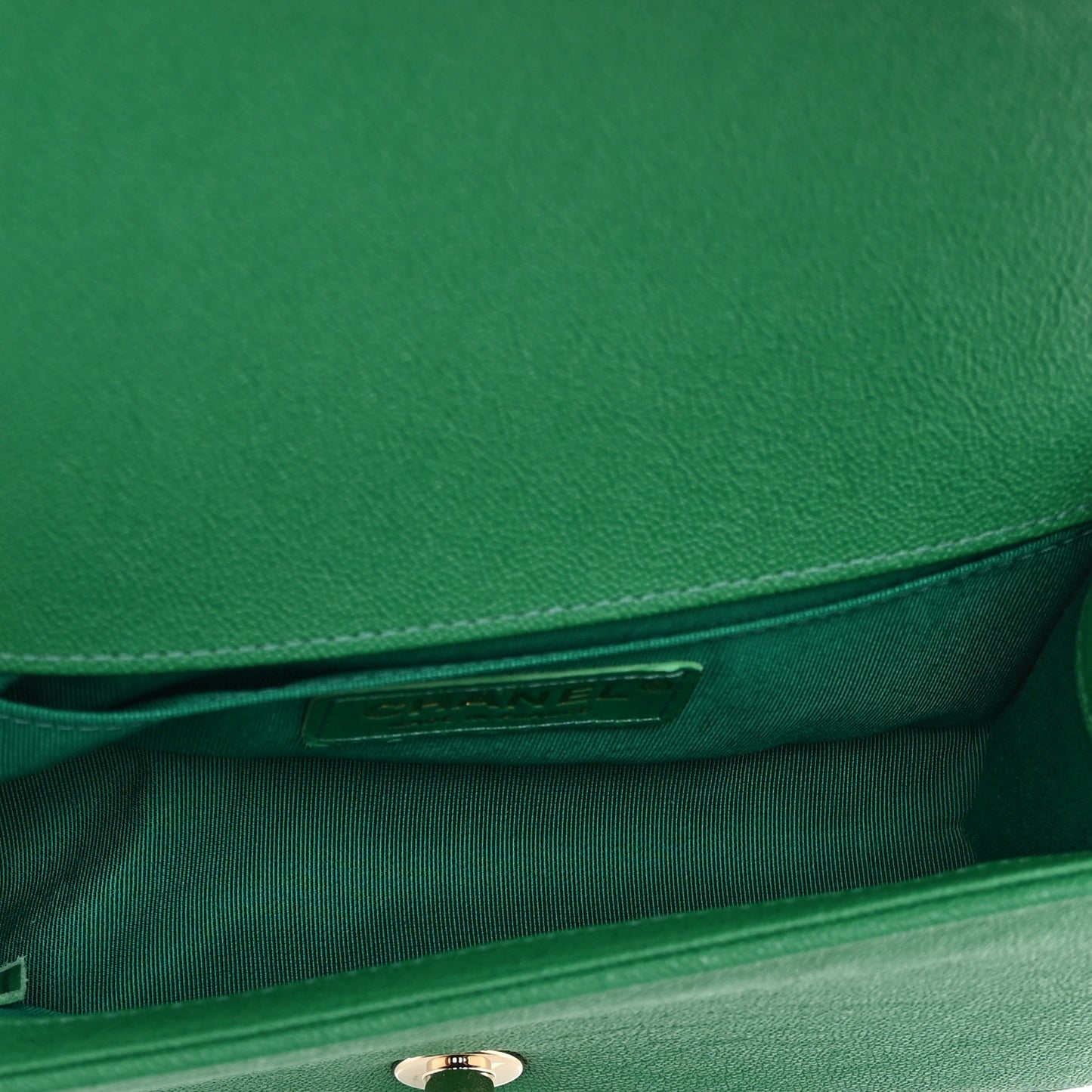 Caviar Quilted Small Boy Flap Green