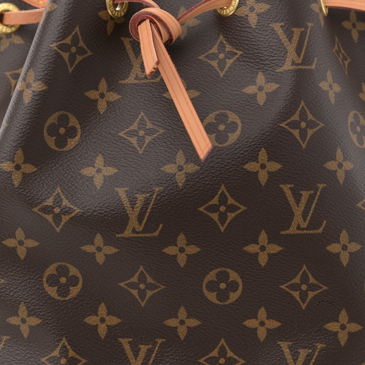 Monogram Noe