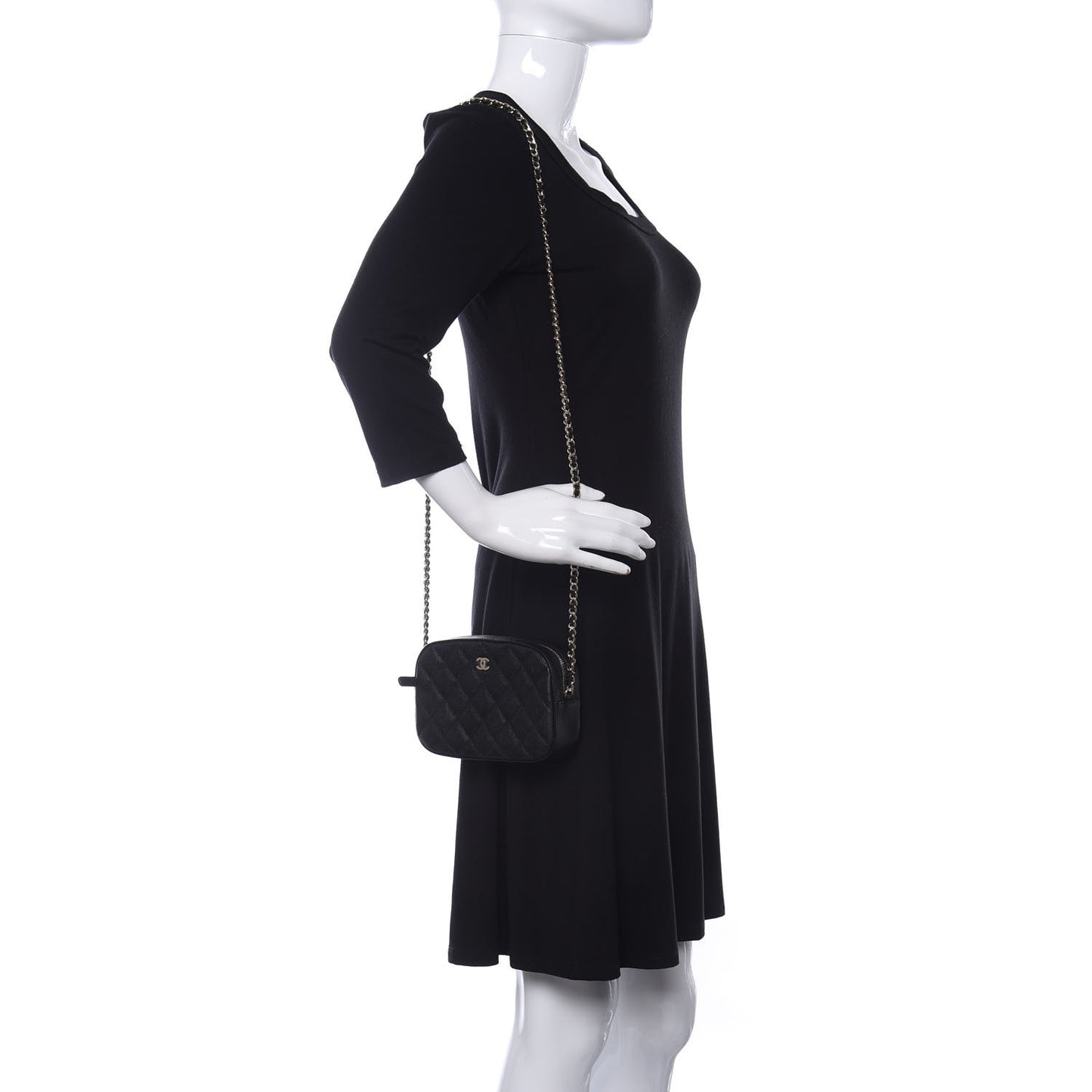 Caviar Quilted Vanity With Chain Black