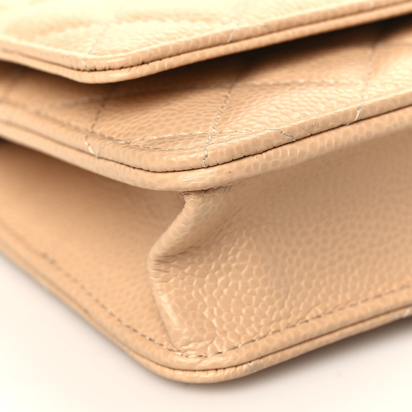 Caviar Quilted Wallet On Chain WOC Beige