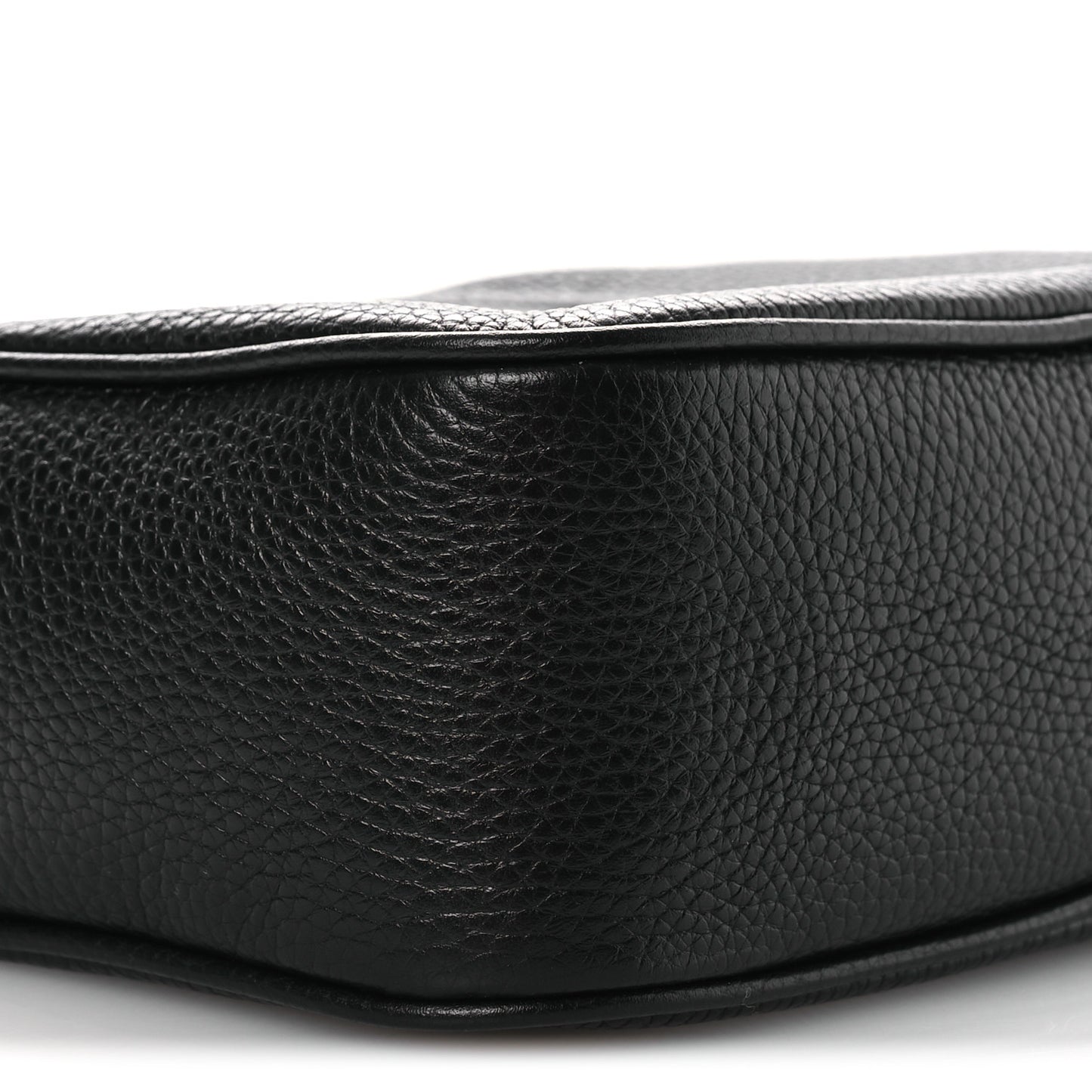 Pebbled Calfskin Small Soho Disco Bag Black