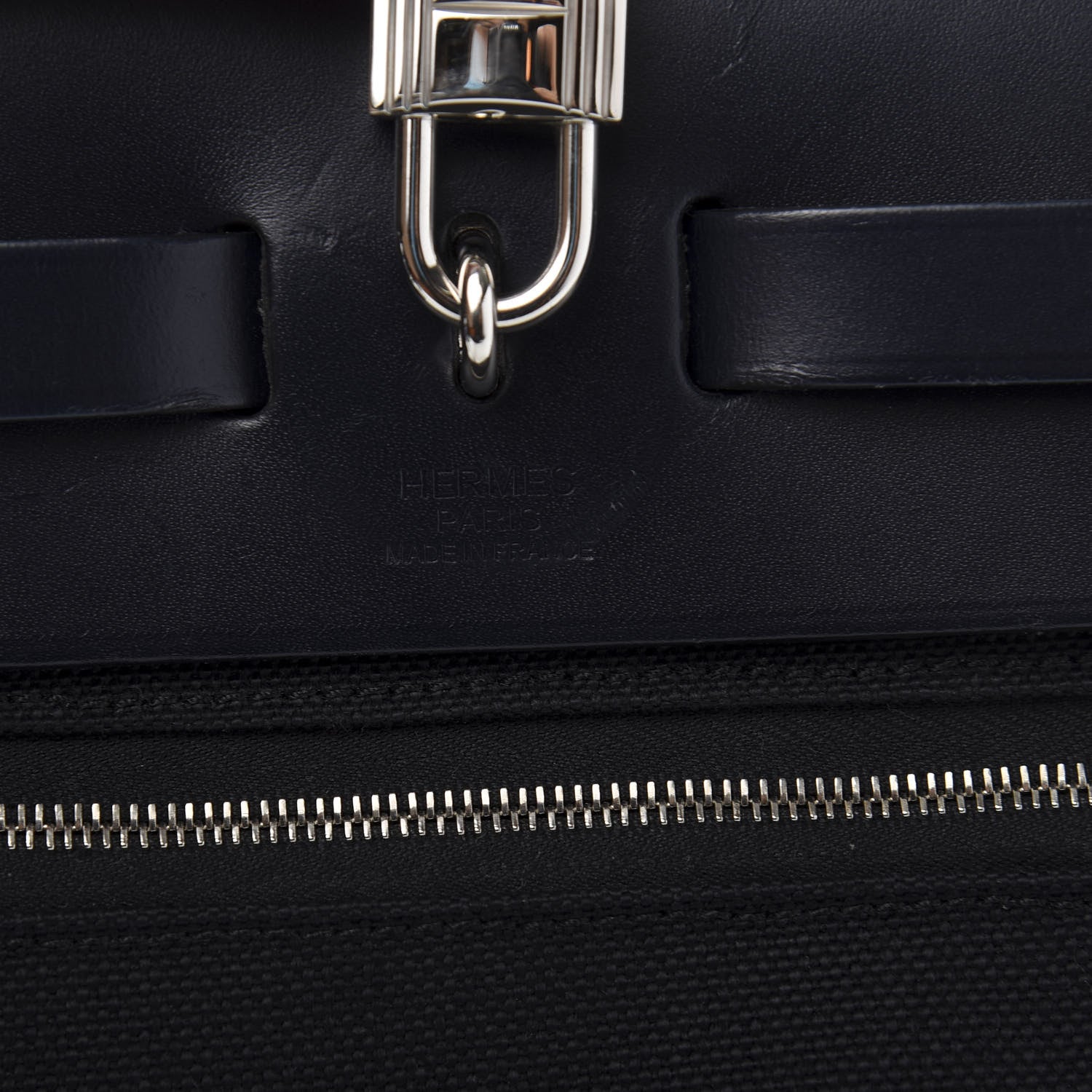 Hermes Military Toile Vache Hunter Herbag Zip PM 31 Bleu Marine 9 of 14