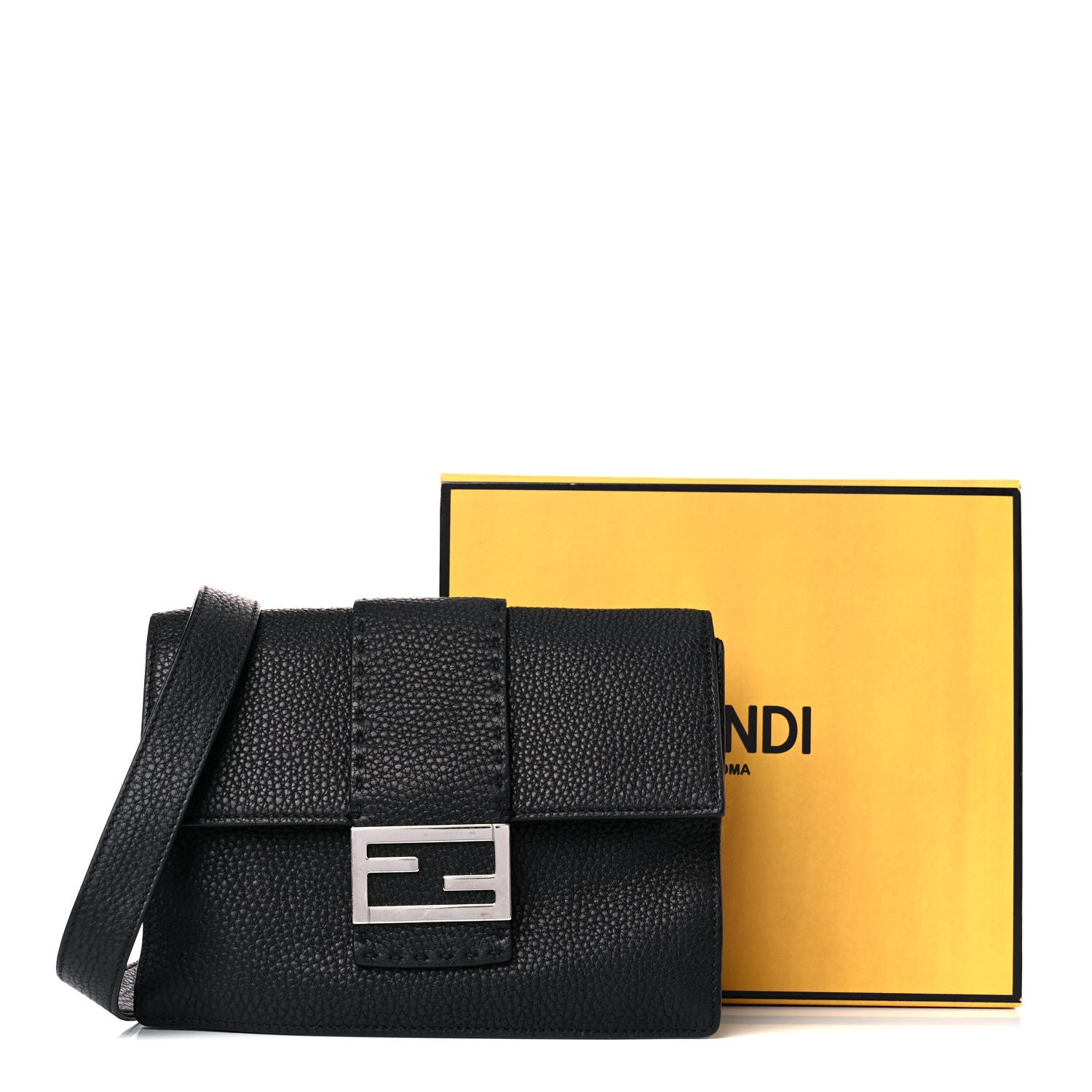 Fendi Cuoio Romano Selleria Medium Flat Baguette Black 12 of 12
