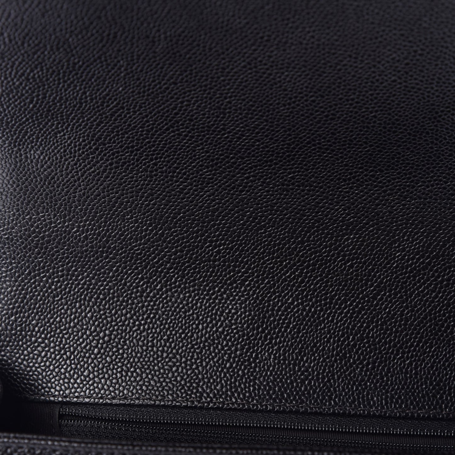 Caviar Quilted New Medium Boy Flap Black