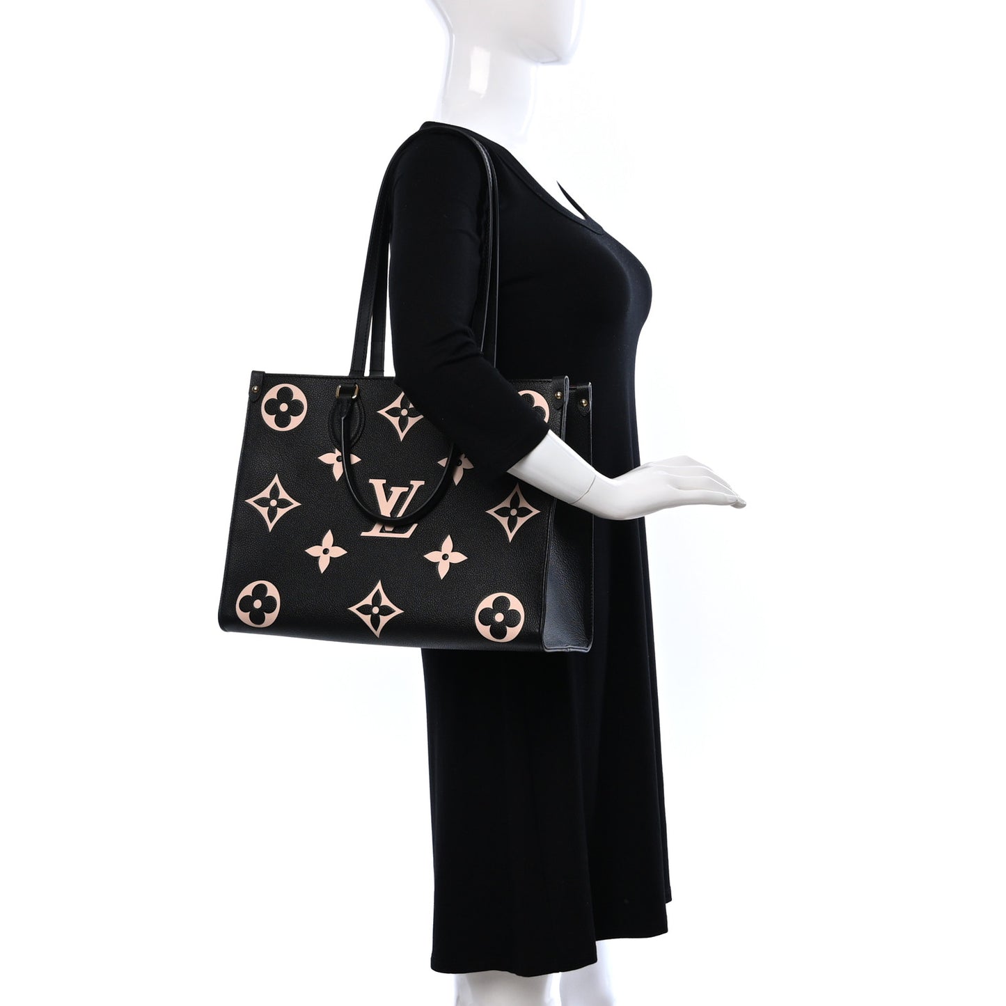 Empreinte Monogram Giant Onthego MM Black Beige