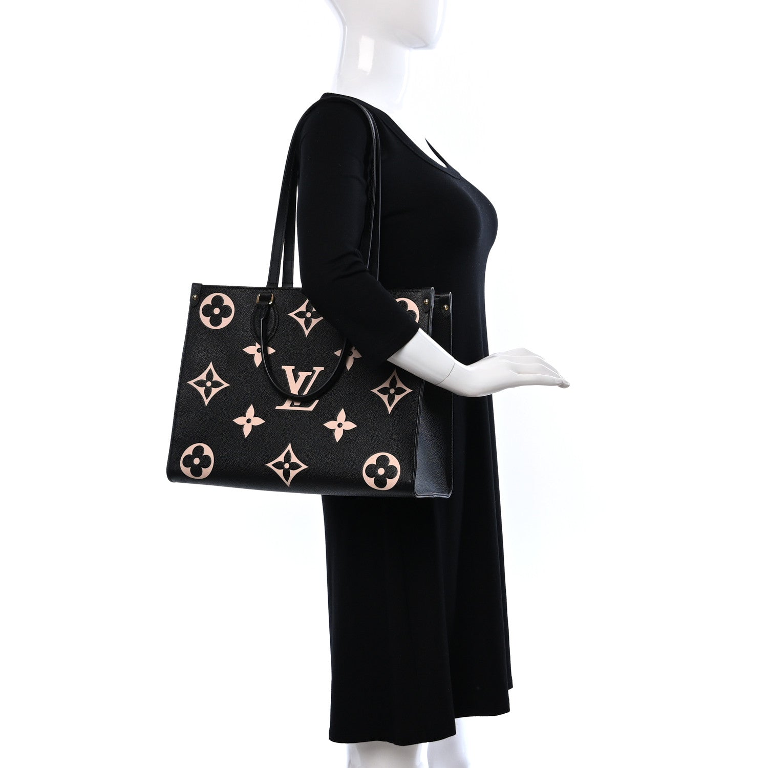 Louis Vuitton Empreinte Monogram Giant Onthego MM Black Beige 2 of 8