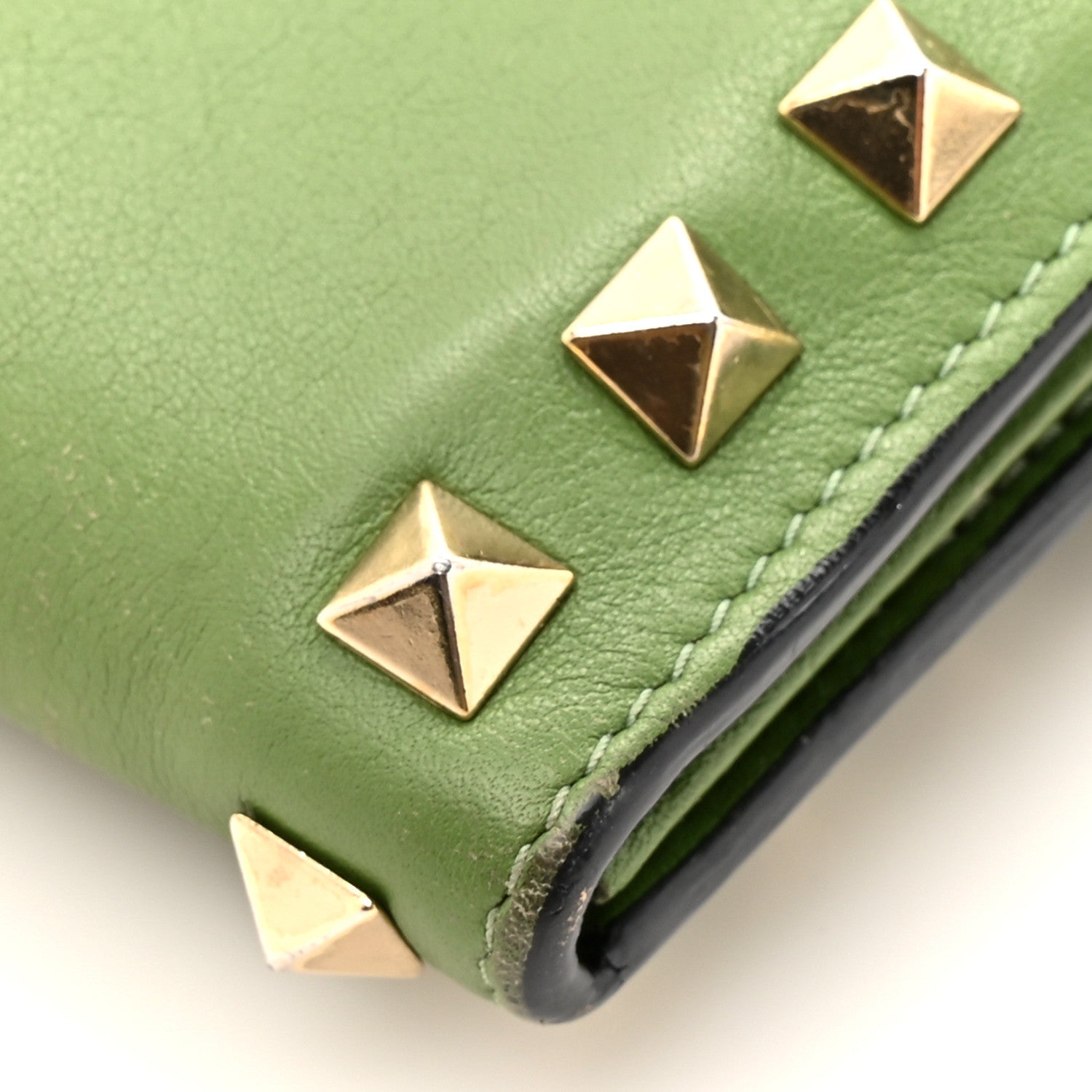 Valentino Garavani Calfskin Rockstud Wristlet Travel Wallet Green 17 of 17