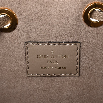 Louis Vuitton Empreinte Monogram Giant Neonoe MM Tourterelle Creme 6 of 10