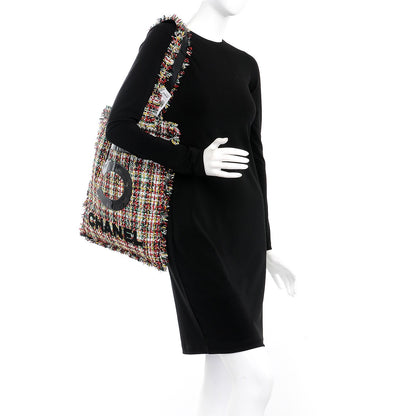Chanel Tweed N°5 Tote Multicolor 2 of 7