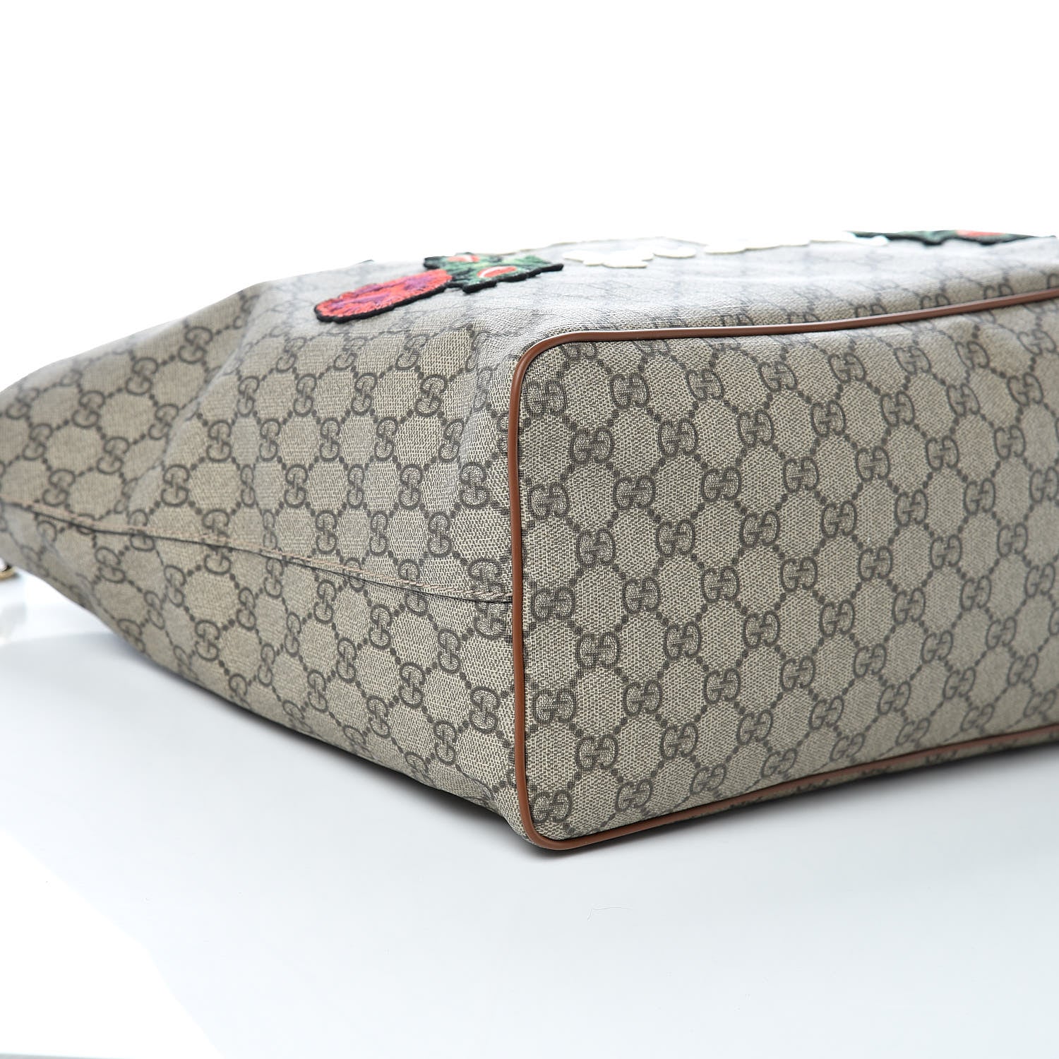 Gucci Soft GG Supreme Monogram Blind For Love Embroidered Medium Crossbody Tote Beige Tuscany Multicolor 8 of 9