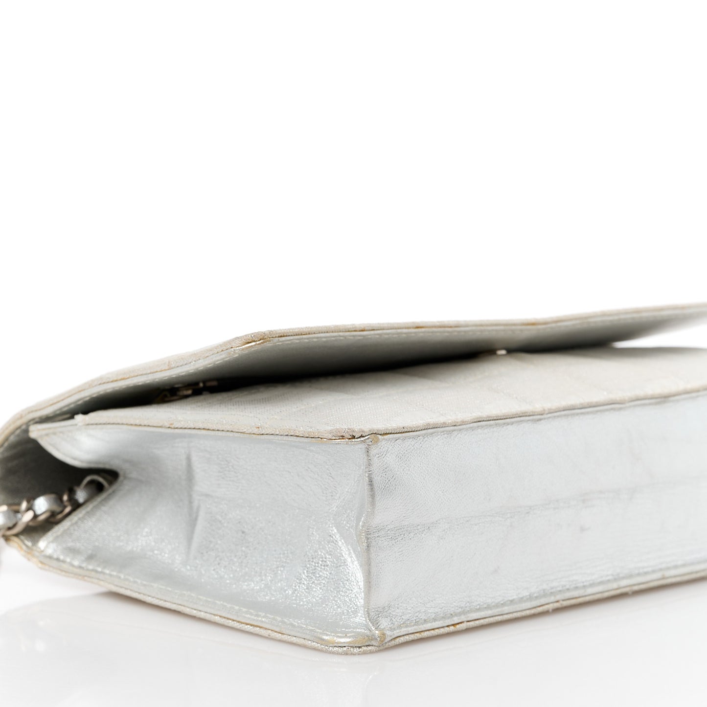 Nylon Travel Wallet On Chain WOC Metallic Silver