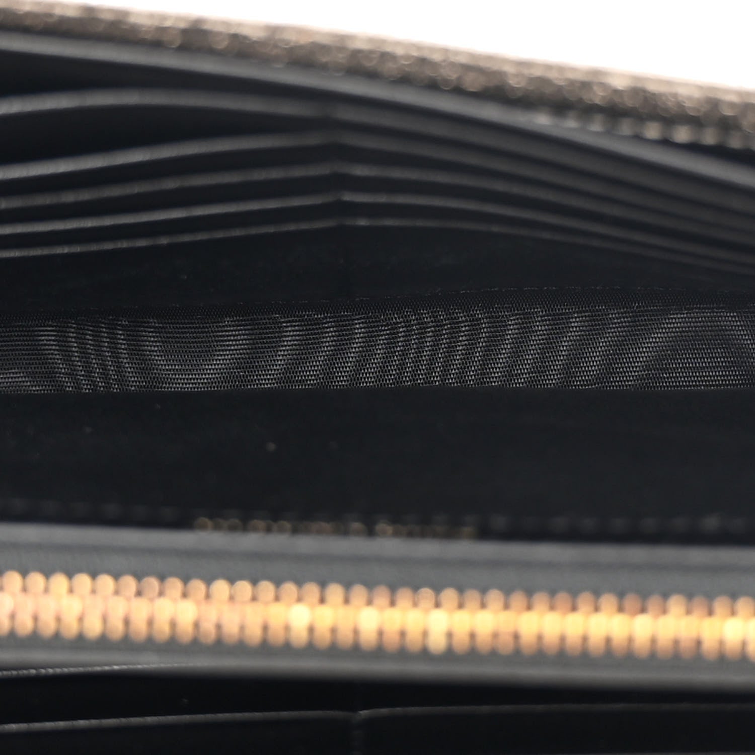 Saint Laurent Metallic Grain De Poudre Matelasse Chevron Monogram Chain Wallet Gold 5 of 11