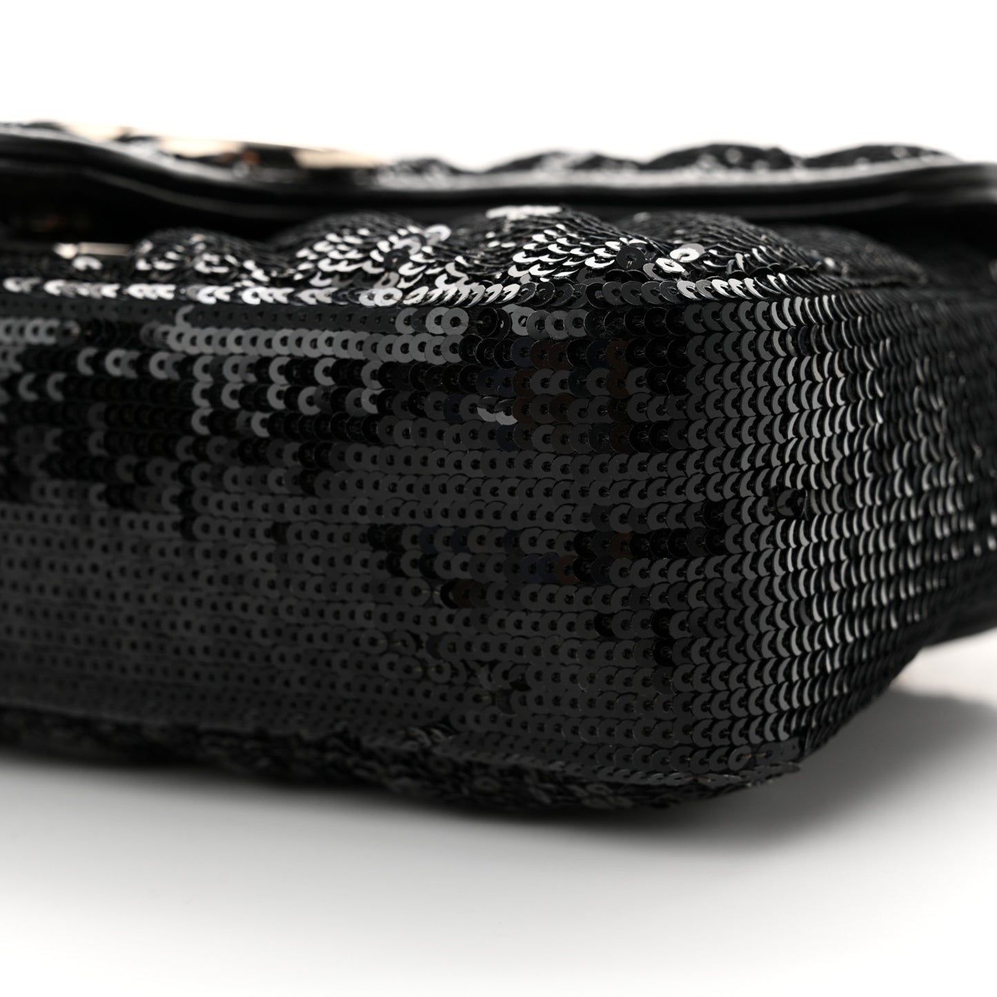 Sequin Matelasse Diagonal Mini GG Marmont Shoulder Bag Black