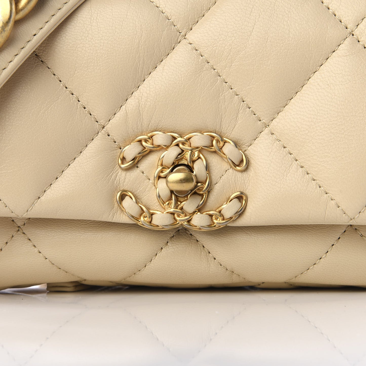 Lambskin Quilted 19 Waist Bag Light Beige