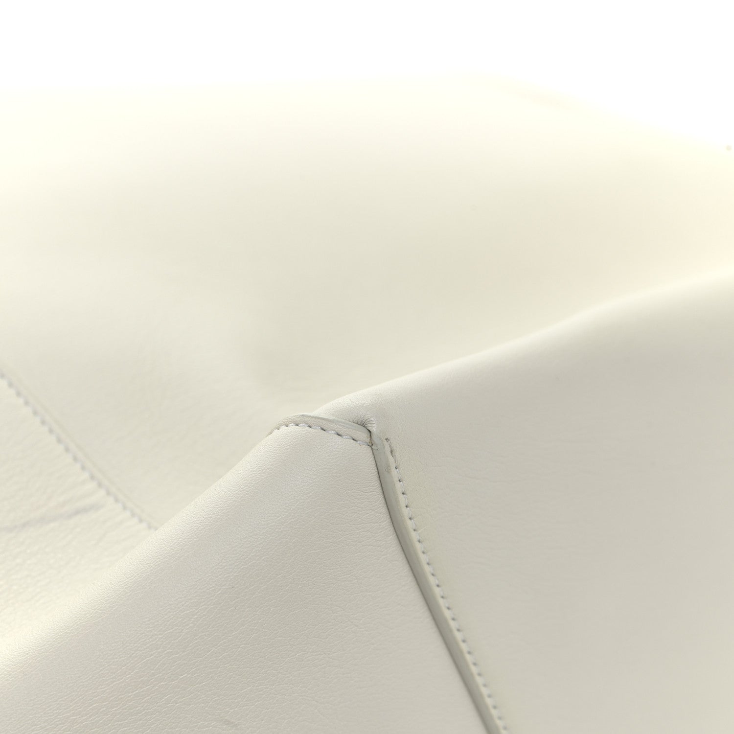 Celine Calfskin Clasp Horizontal Cabas White 16 of 20