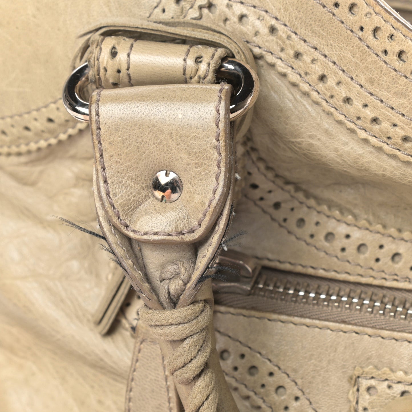 Agneau Giant Brogues Hardware City Praline