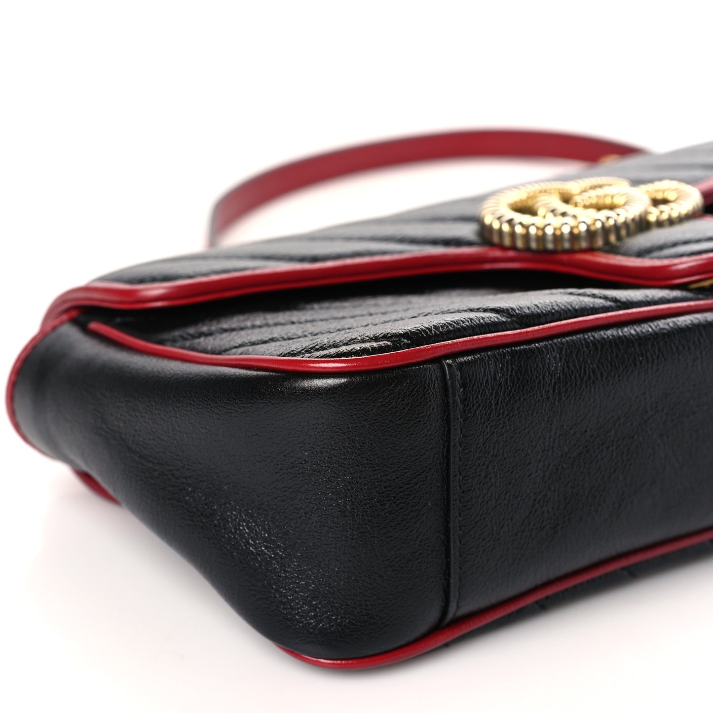 Vintage Effect Calfskin Matelasse Diagonal Small Torchon GG Marmont Shoulder Bag Black Romantic Cherry
