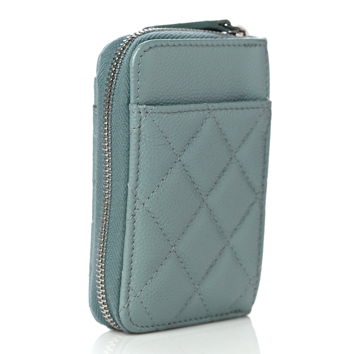 Caviar Quilted Zip Card Holder Light Blue