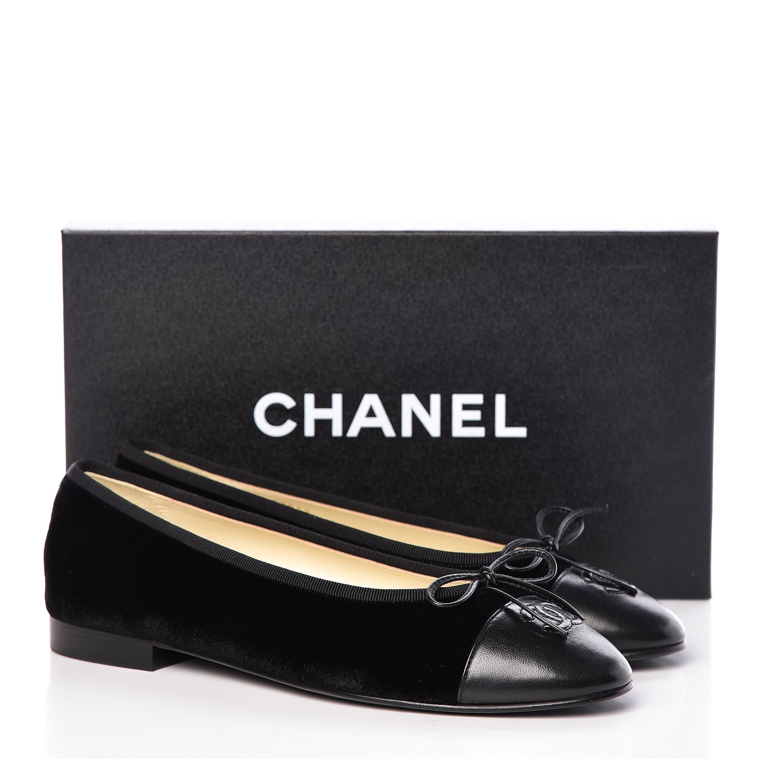 Chanel Velvet Lambskin Cap Toe Ballerina Flats 39 Black 9 of 9