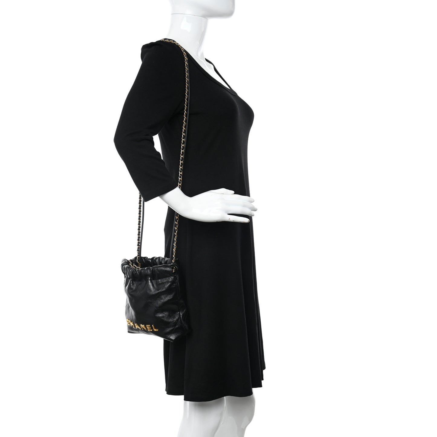 Shiny Crumpled Calfskin Quilted Pearl Mini Chanel 22 Black