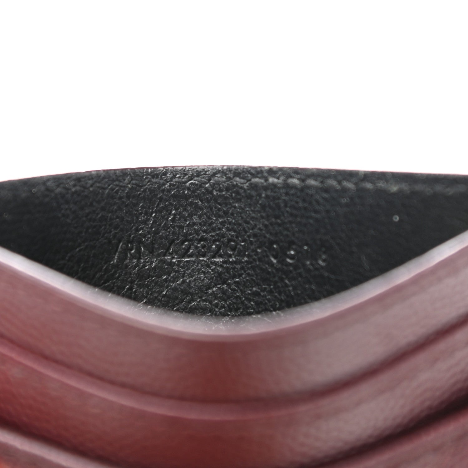 Saint Laurent Grain De Poudre Matelasse Chevron Cassandre Credit Card Case Bordeaux 7 of 7