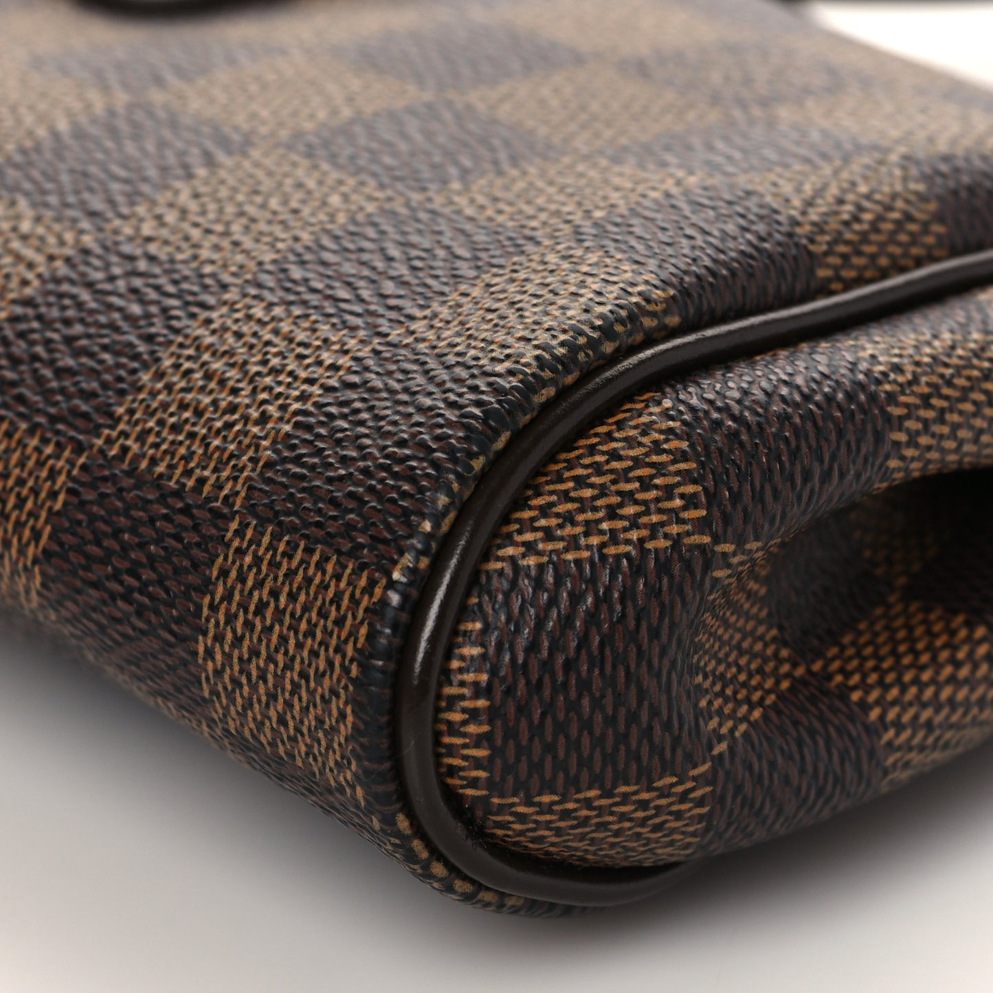 Damier Ebene Eva Clutch