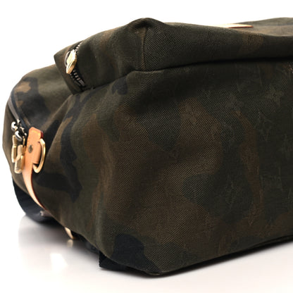 Louis Vuitton X SUPREME Canvas Camouflage Apollo Backpack 8 of 9