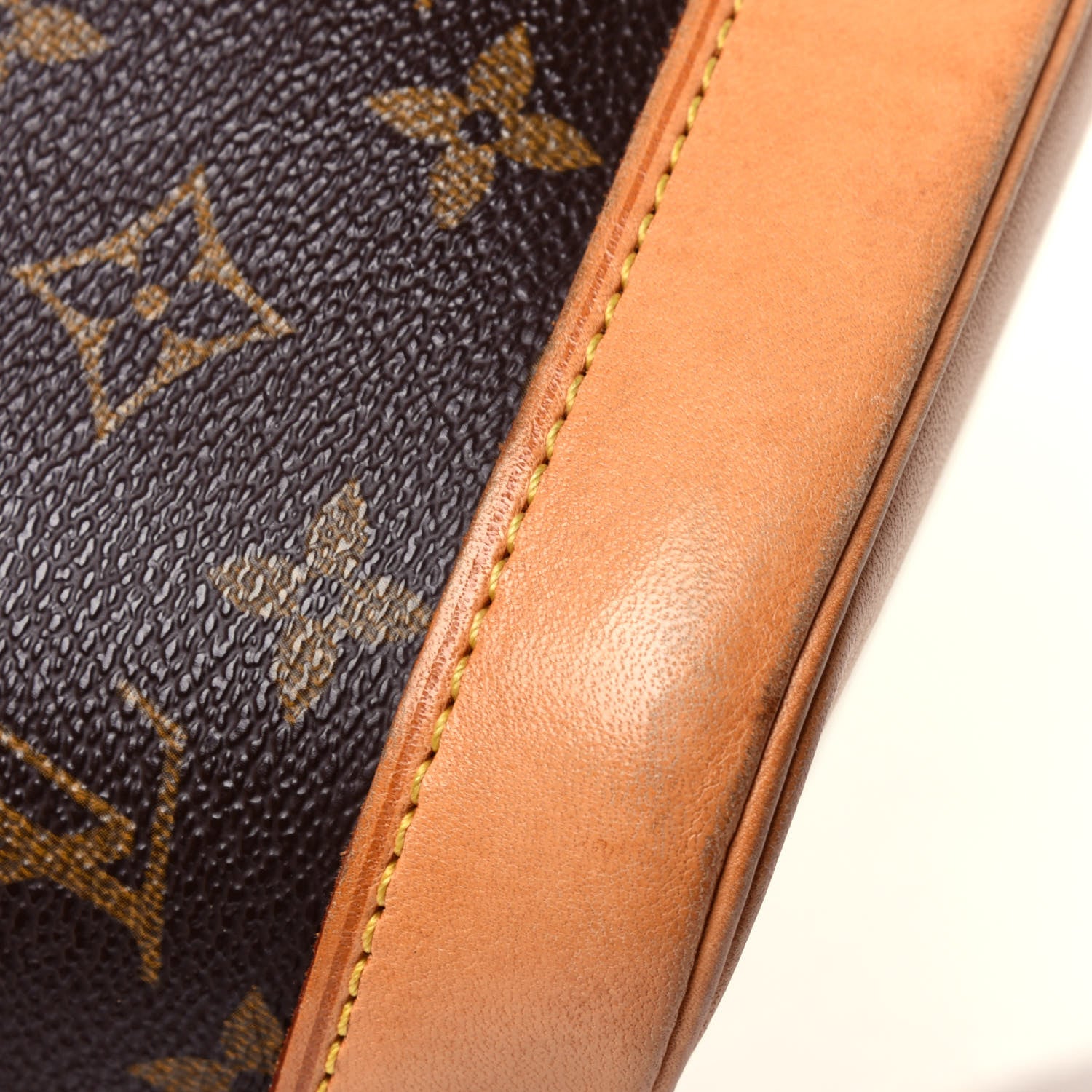 Louis Vuitton Monogram Alma PM 12 of 13