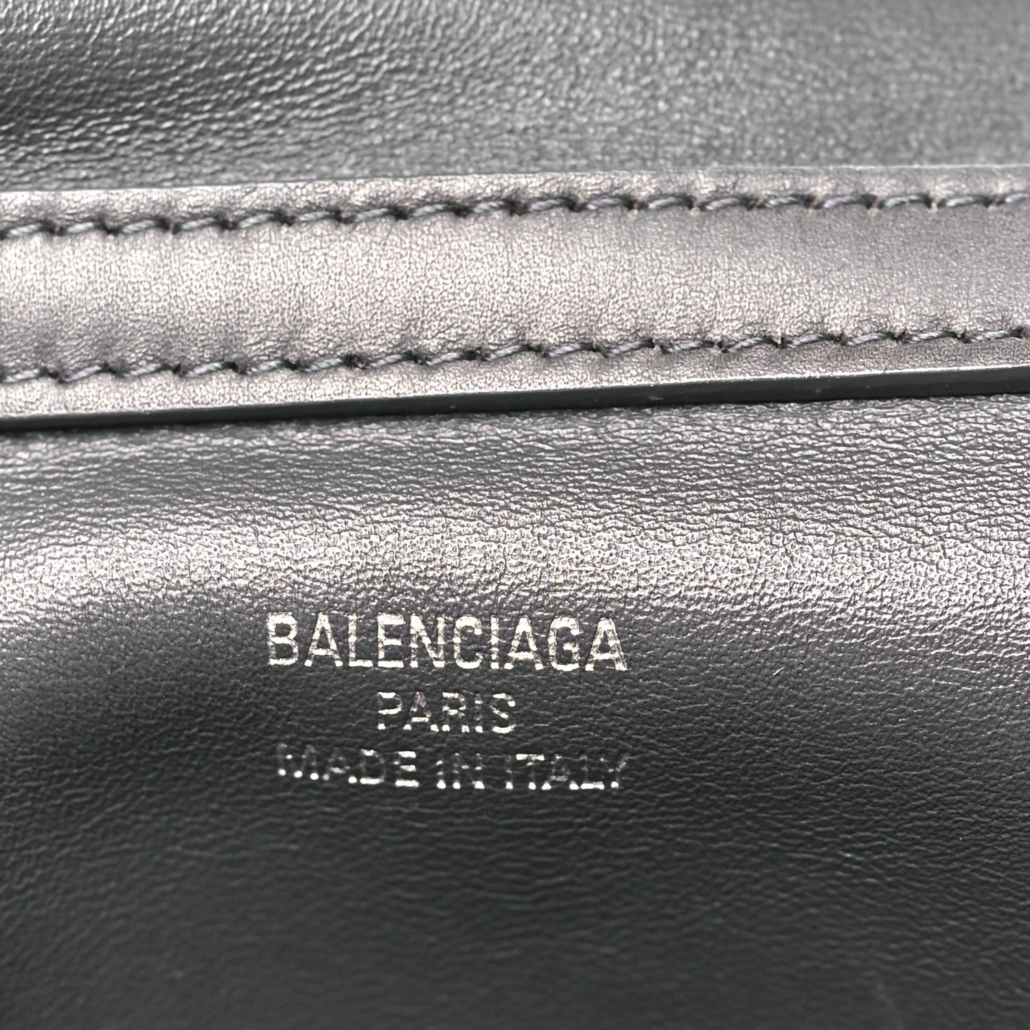 Balenciaga Natural Smooth Calfskin Medium Rodeo Top Handle Handbag Grey 6 of 11