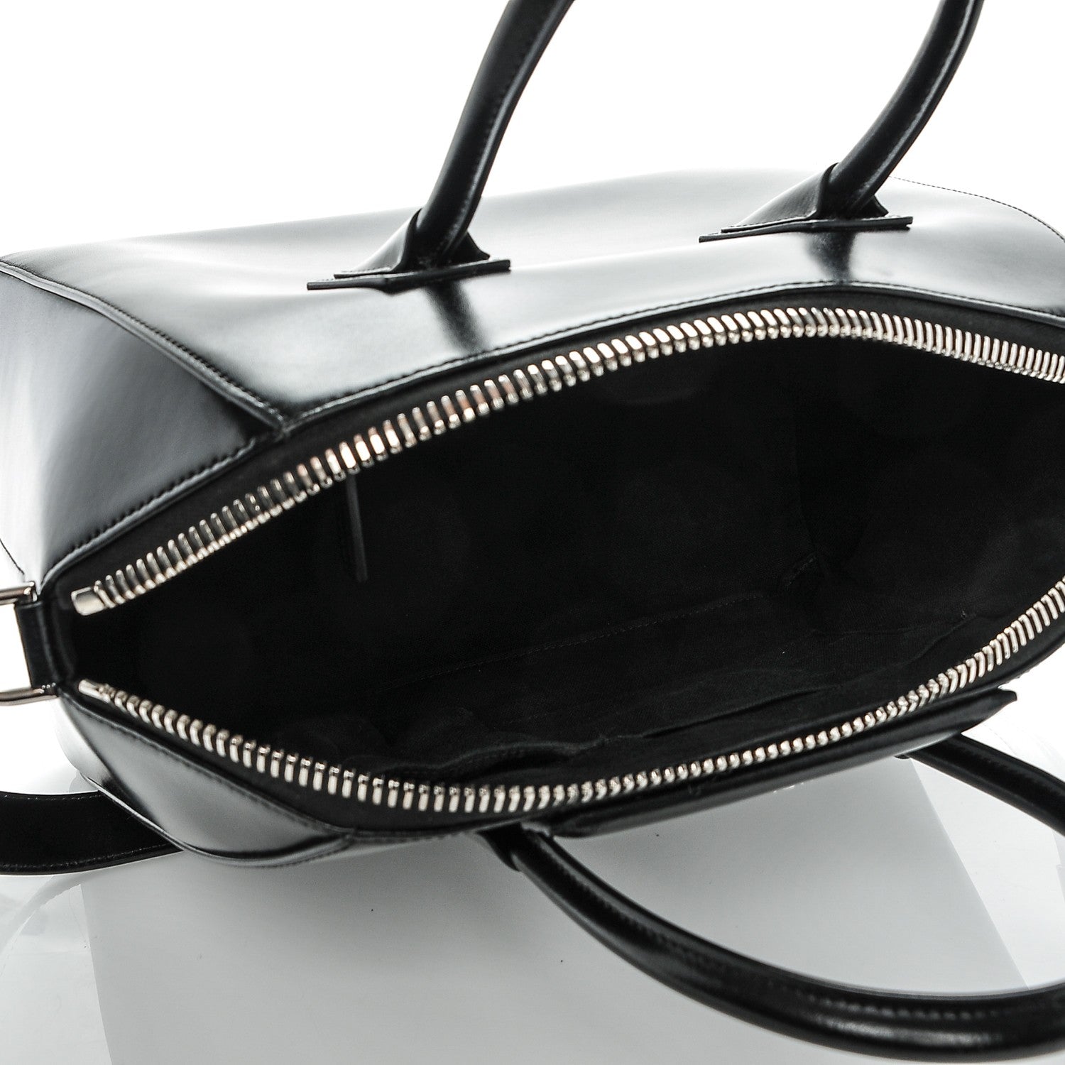 Givenchy Shiny Lord Calfskin Medium Antigona Black 5 of 7