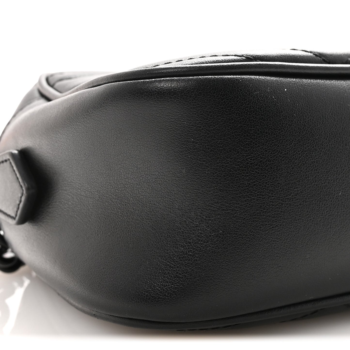 Calfskin Matelasse Monochrome Small GG Marmont Chain Shoulder Bag Black