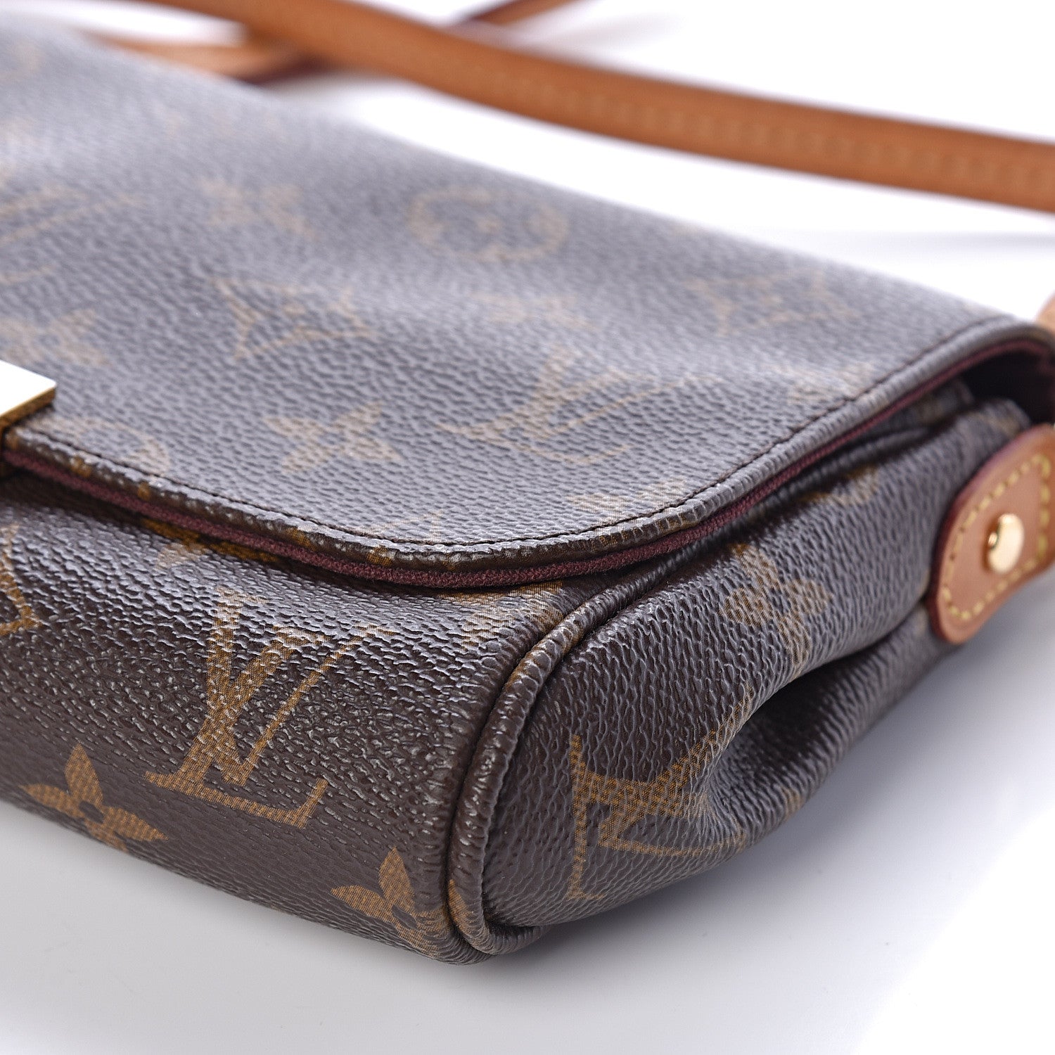 Louis Vuitton Monogram Favorite PM 8 of 9