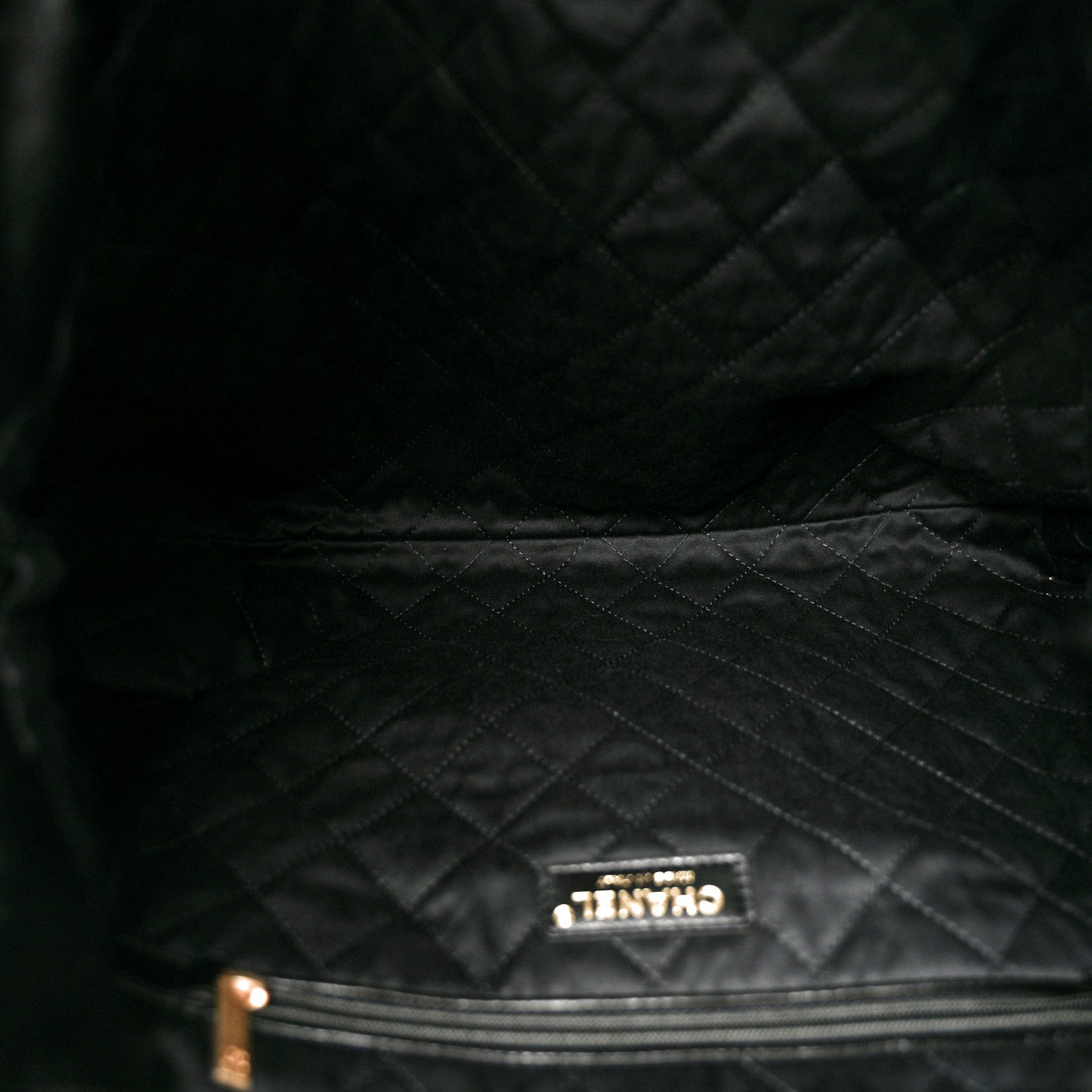 Chanel Shiny Calfskin Quilted Chanel 22 Black 6 of 11
