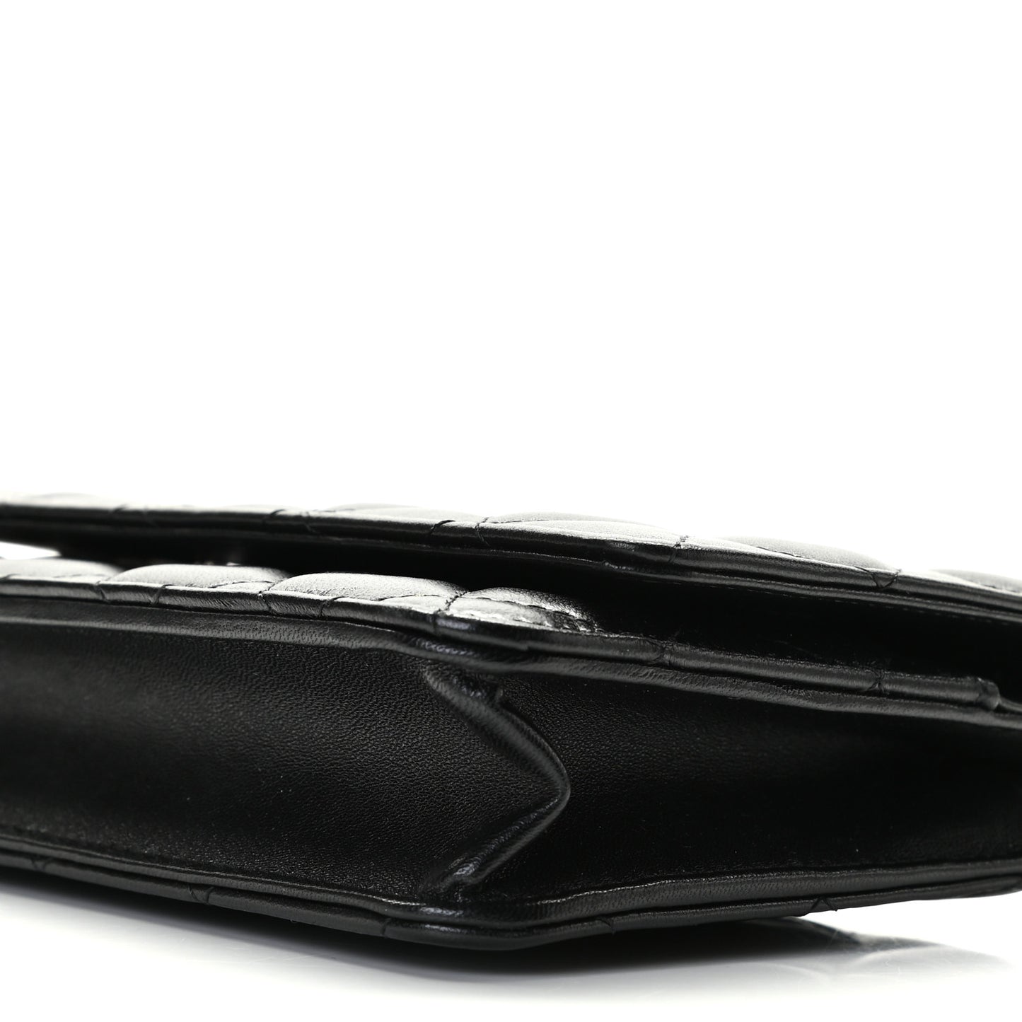 Lambskin Quilted Wallet On Chain WOC Black