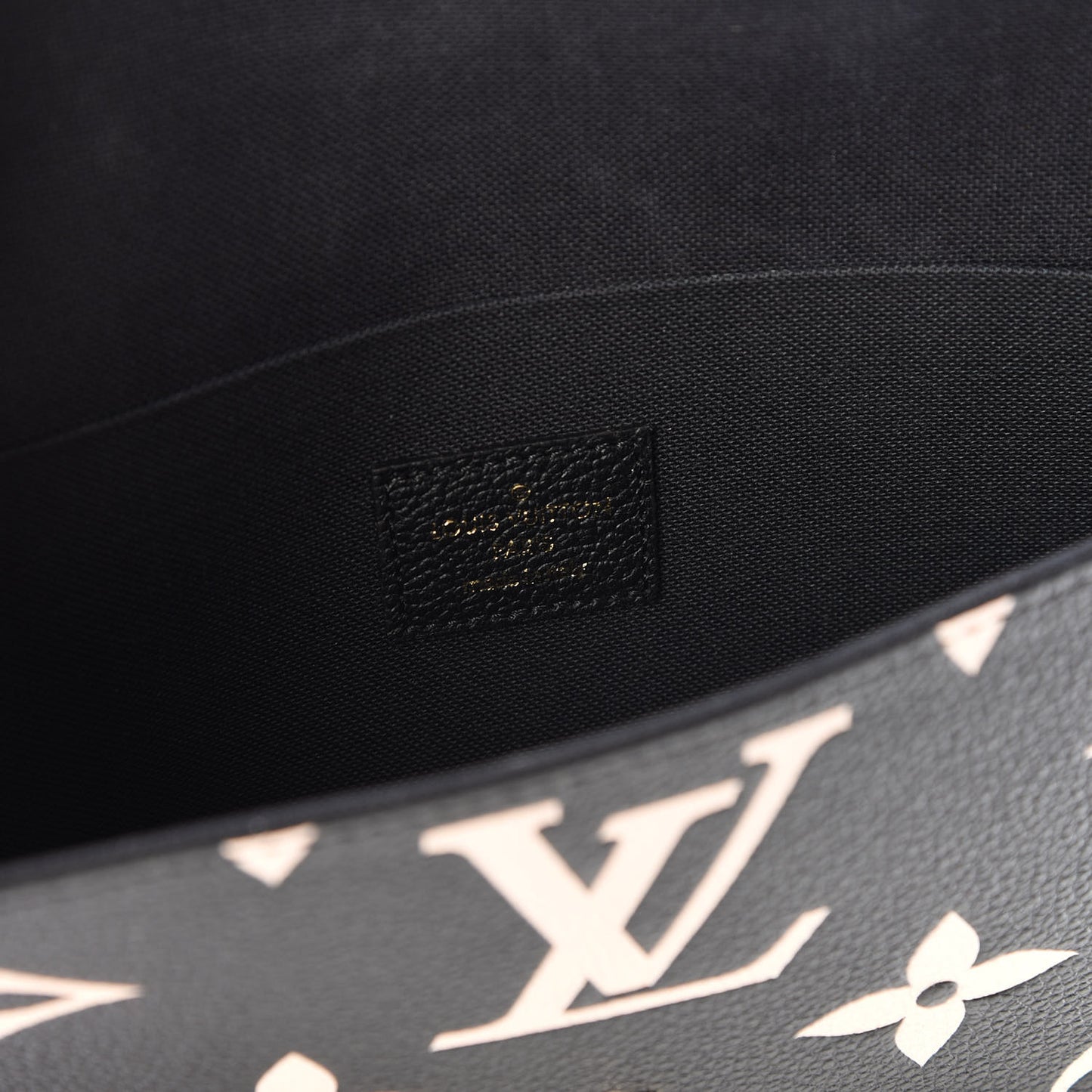 Empreinte Monogram Giant Crafty Pochette Felicie Black Creme