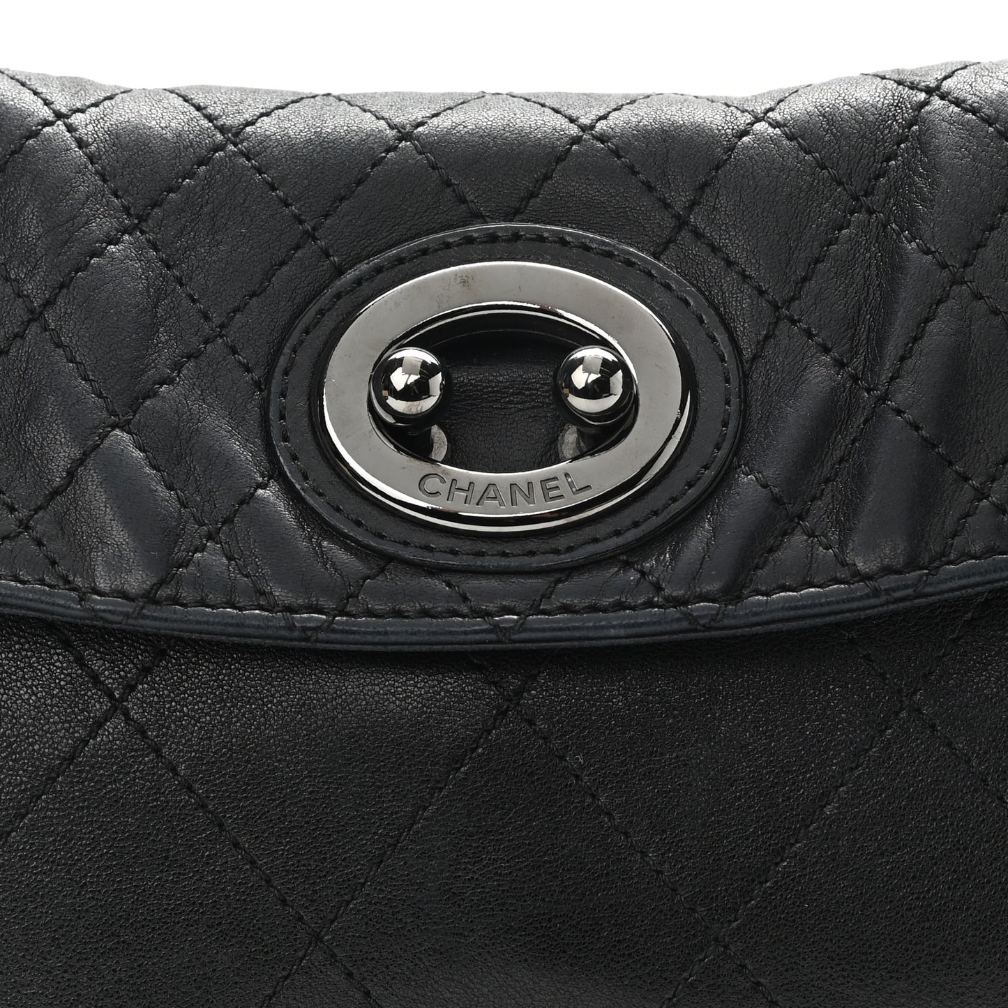 Lambskin Quilted New Lock Flap Black
