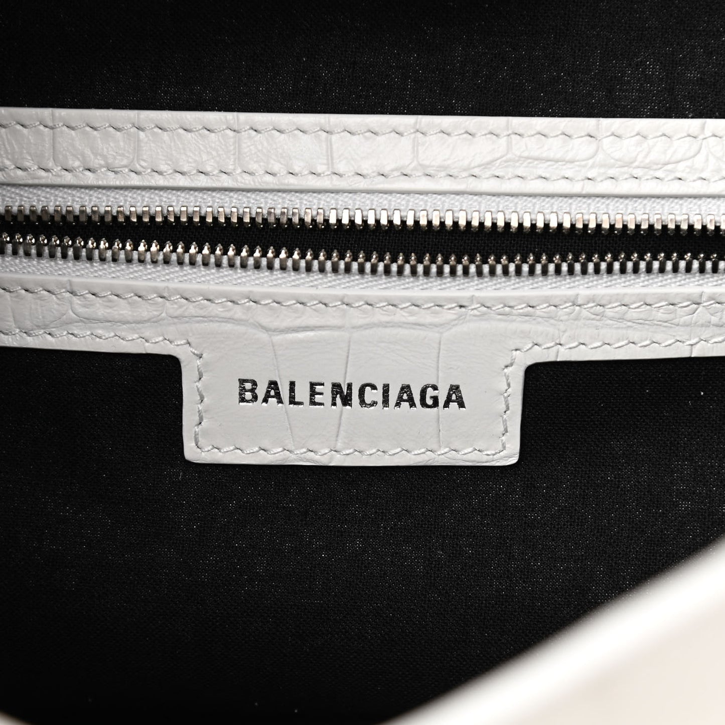 Extra Supple Calfskin Crocodile Embossed Medium Le Cagole Shoulder Bag White