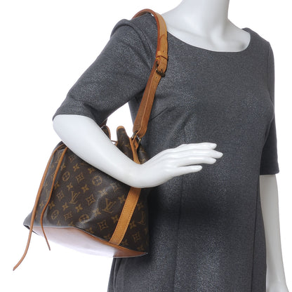 Louis Vuitton Monogram Petit Noe 2 of 7