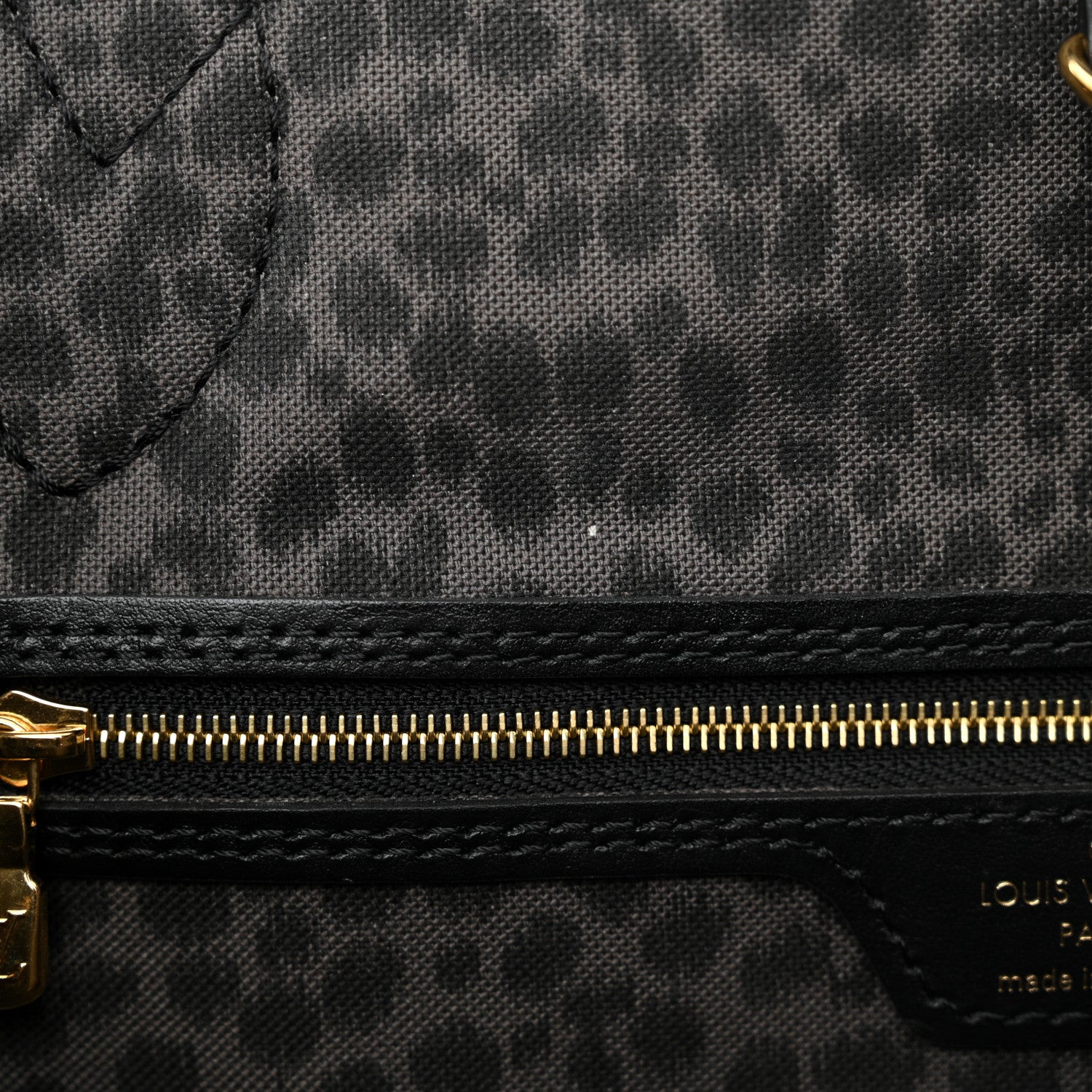 Louis Vuitton Monogram Giant Wild at Heart Neverfull MM Black 11 of 11