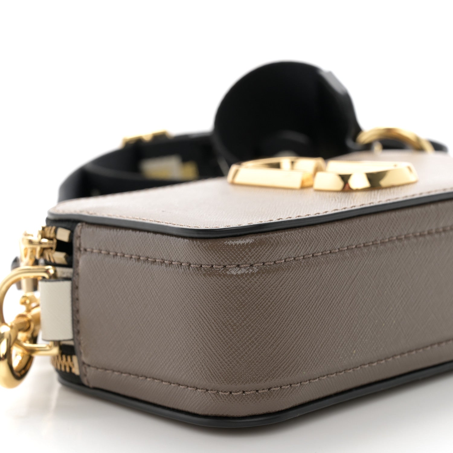 Marc Jacobs Saffiano Small Snapshot Camera Bag Sandcastle 9 of 10