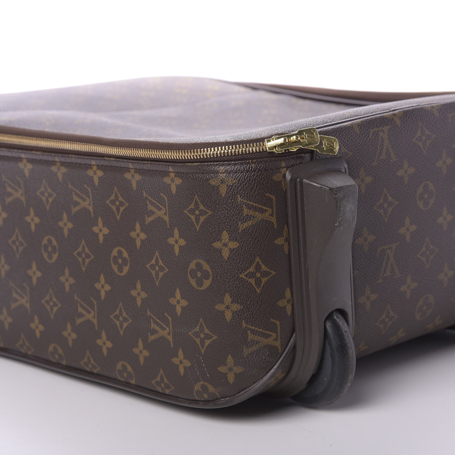Louis Vuitton Monogram Pegase 45 6 of 13