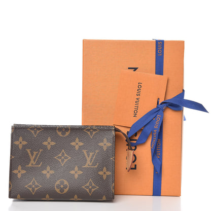 Louis Vuitton Monogram Toiletry Pouch 15 8 of 8