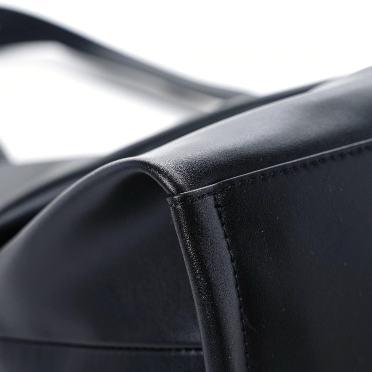 Chloe Calfskin Judy East West Tote Black 8 of 11