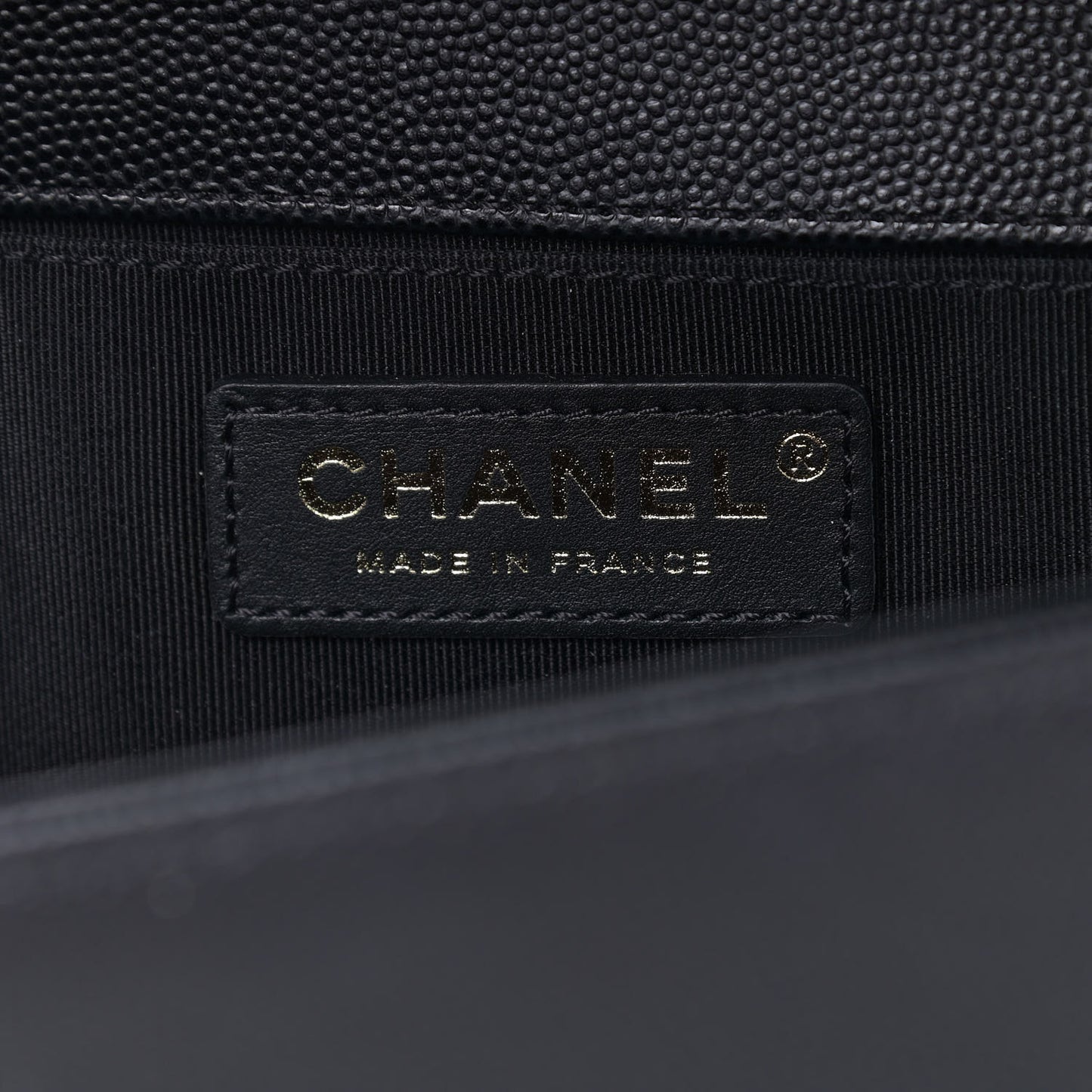Caviar Quilted Medium Boy Flap Black
