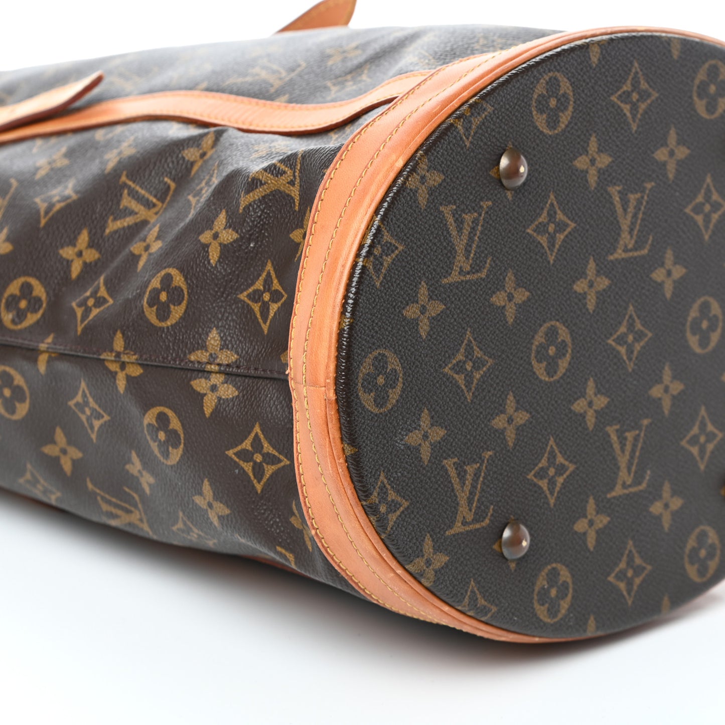 Monogram Bucket 27