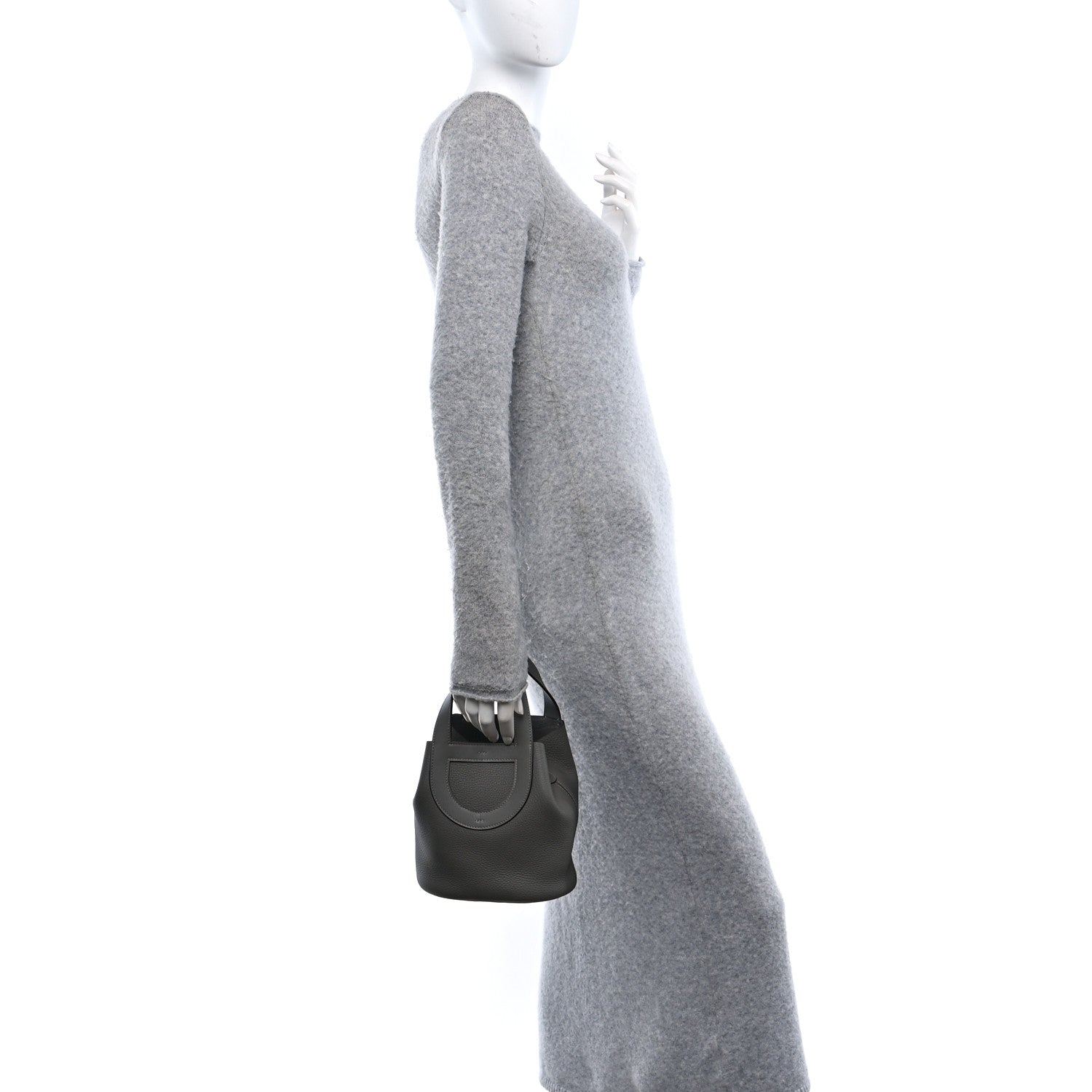 Hermes Taurillon Clemence Swift In-The-Loop 18 Bag 2 of 10