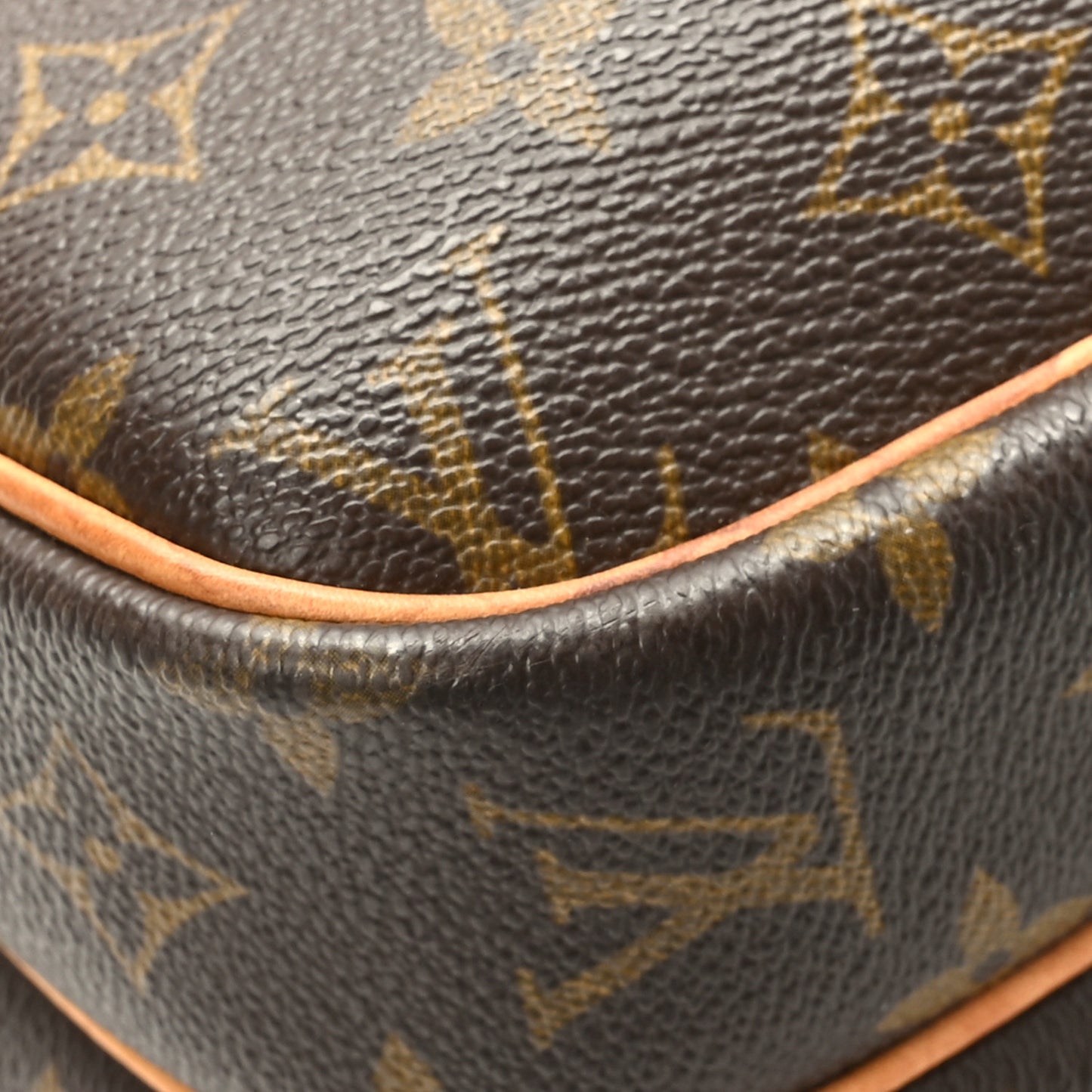 Monogram Reporter PM