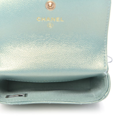 Chanel Iridescent Caviar Quilted Pearl On Top Coin Purse With Chain Light Green 5 of 9